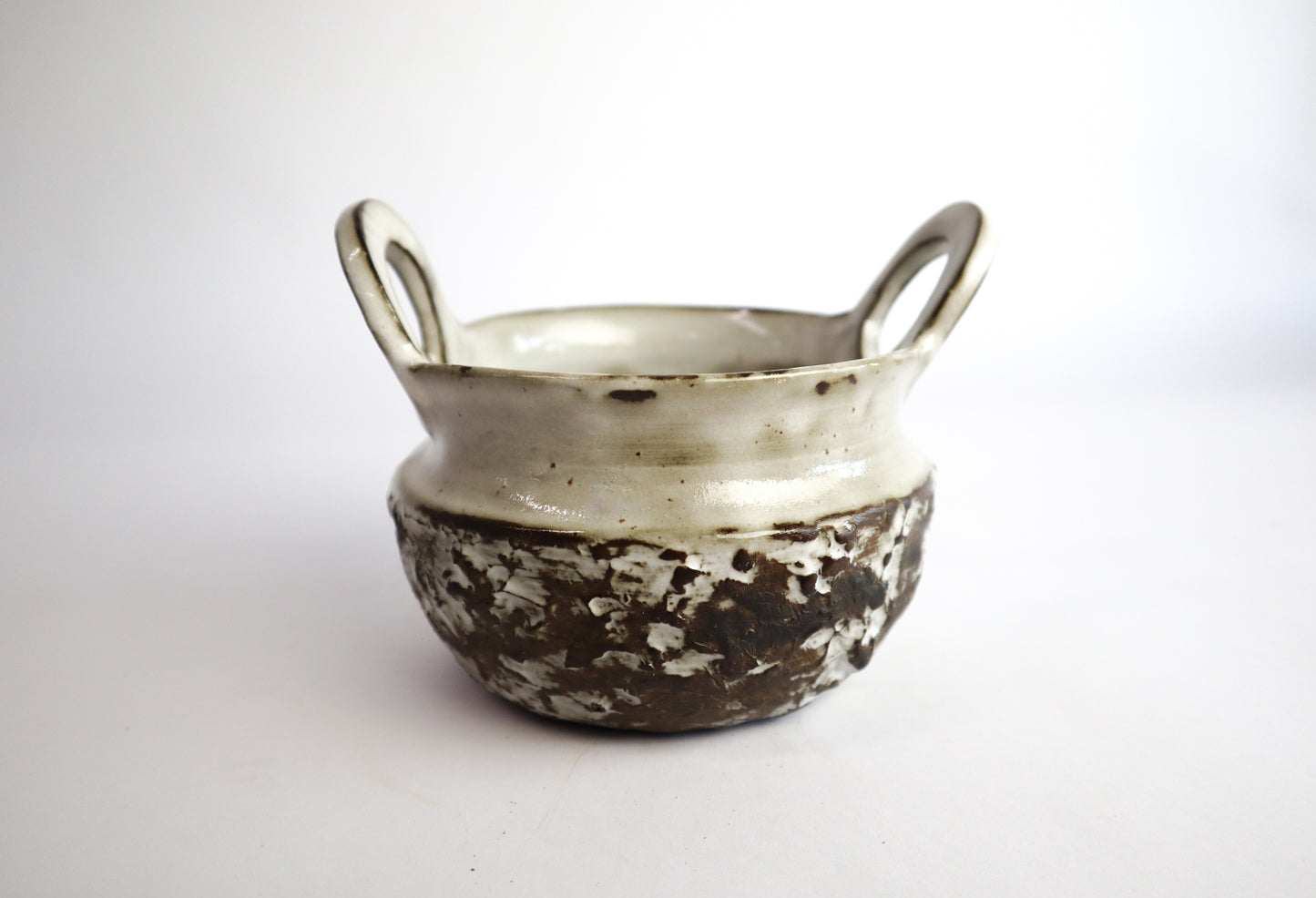 Textured Loop Pot