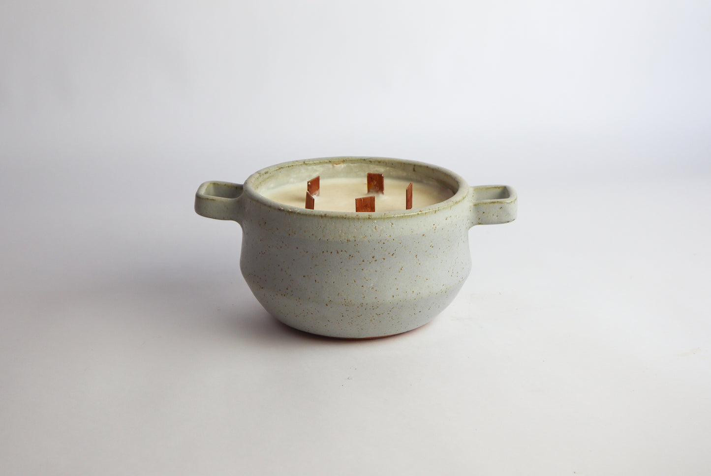 XL Handle Pot with Candle