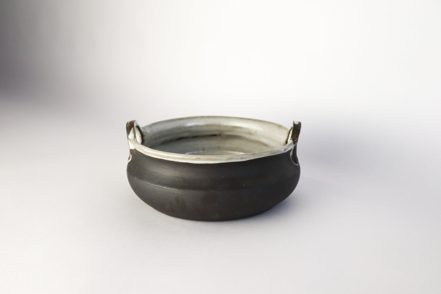 Loop Ear Pot
