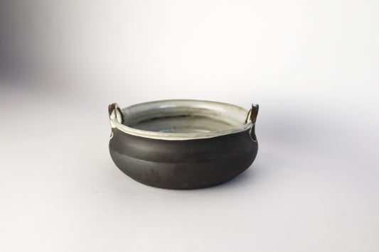 Loop Ear Pot