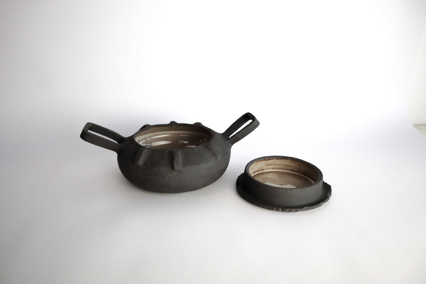Cutie Lidded Pot