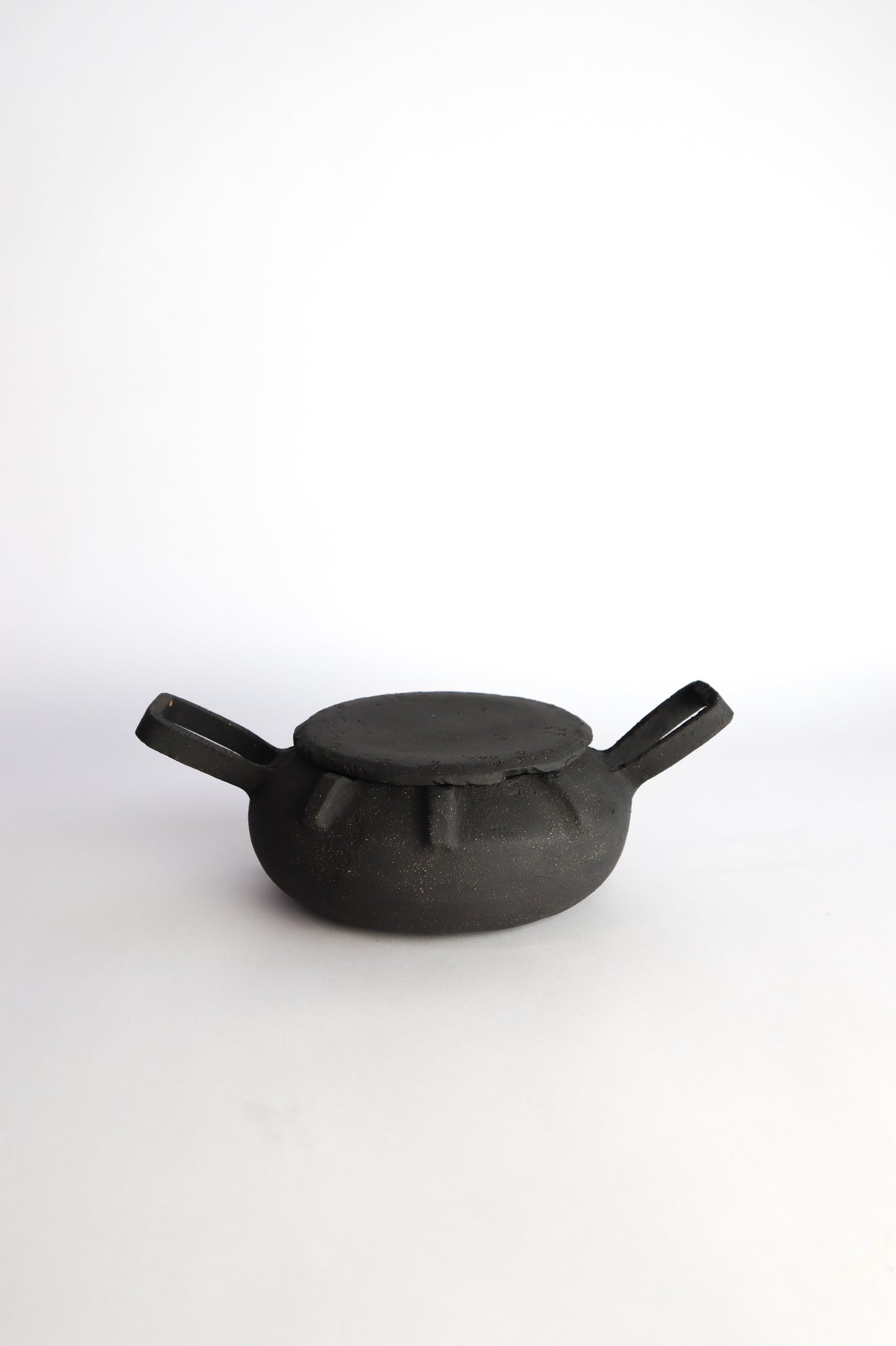 Cutie Lidded Pot