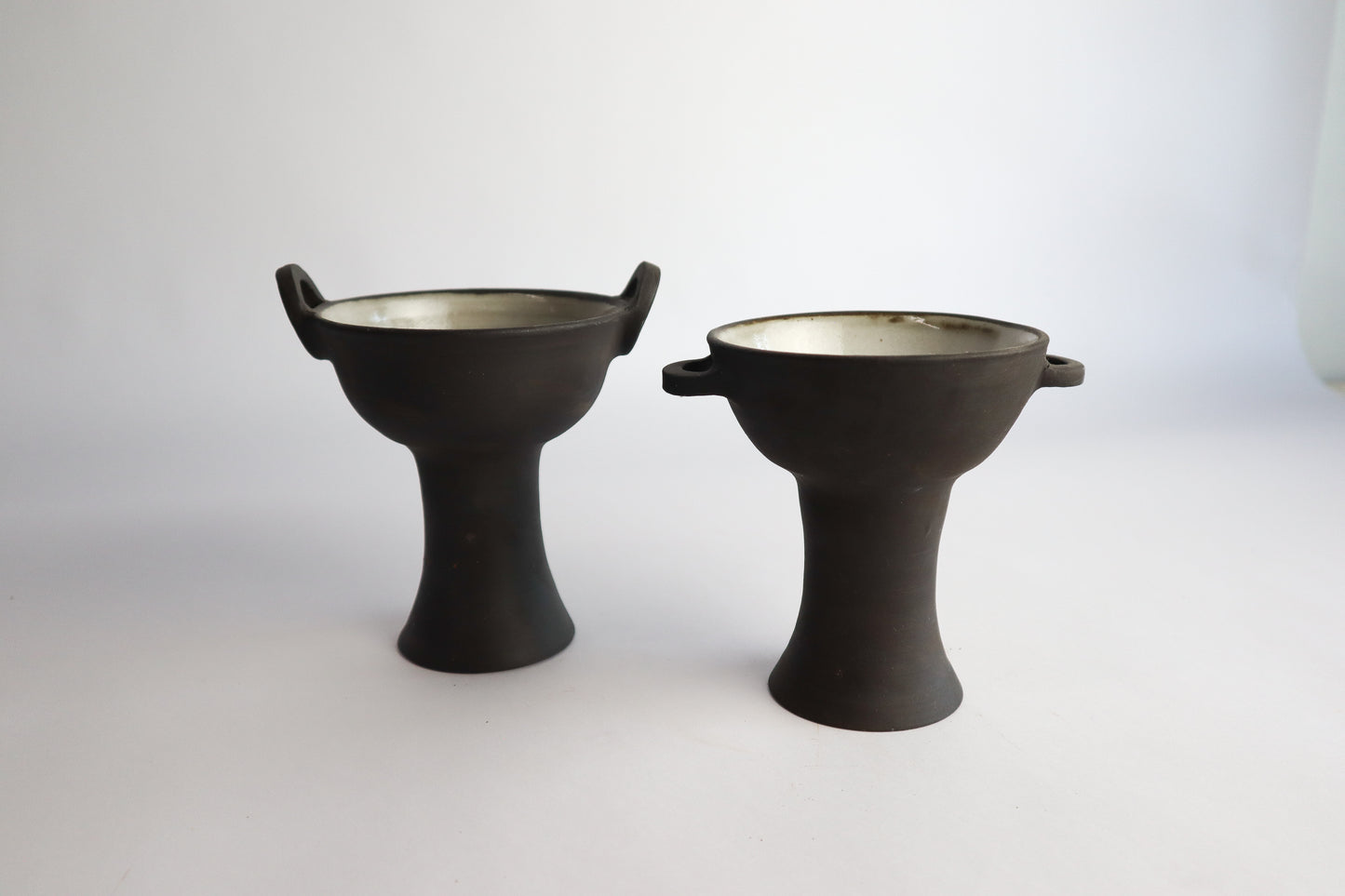 Loop Ear Chalice Pot +