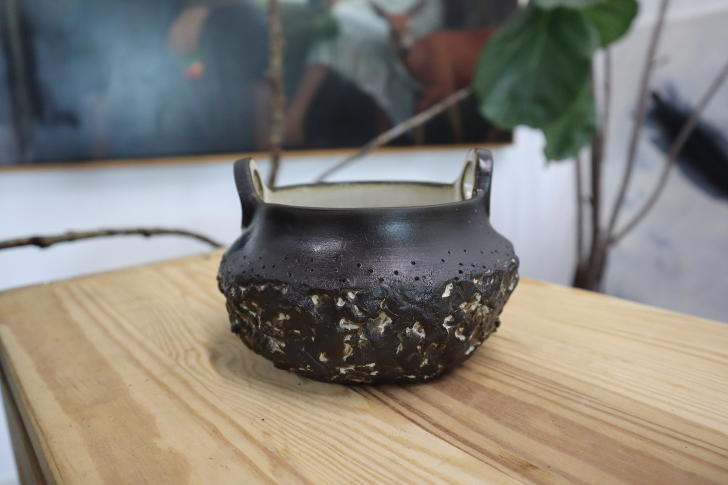 Textured Loop Pot +
